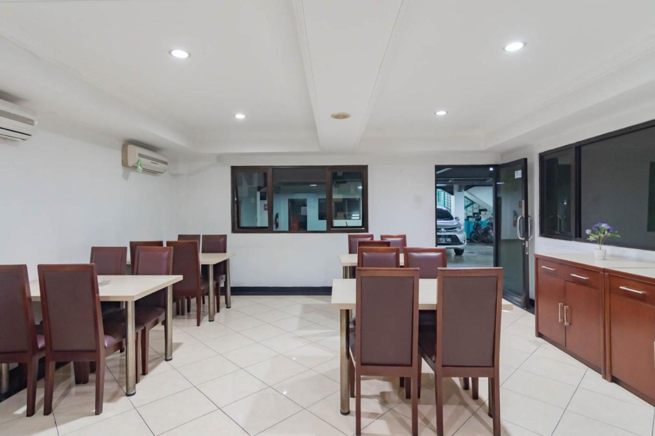 Reddoorz Plus At Buah Batu Bandung Exterior photo