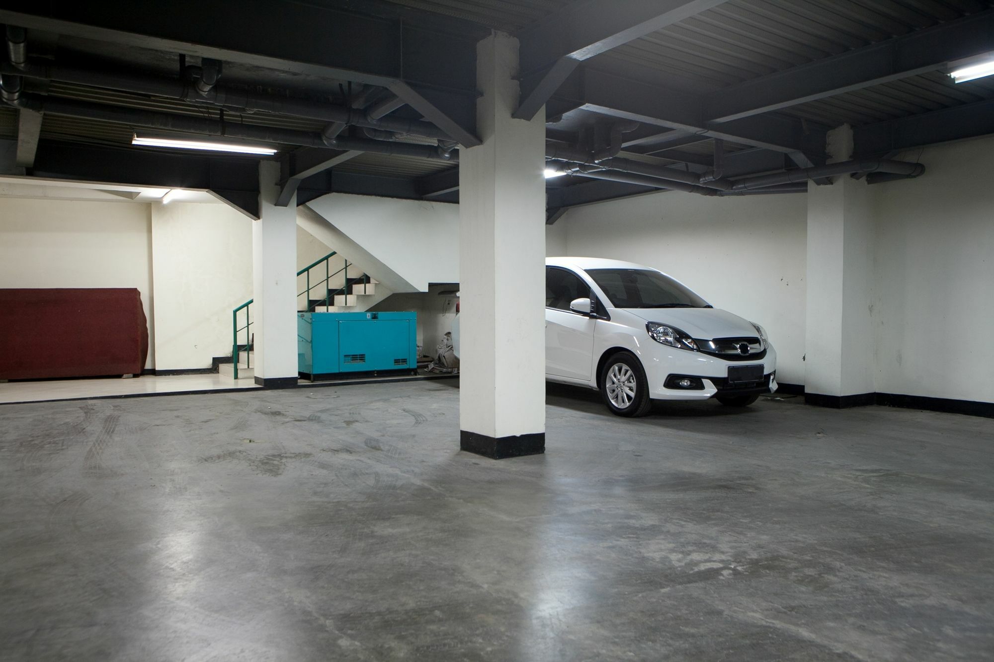 Reddoorz Plus At Buah Batu Bandung Exterior photo