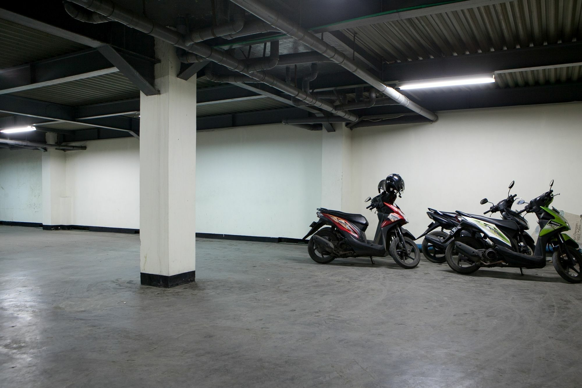 Reddoorz Plus At Buah Batu Bandung Exterior photo